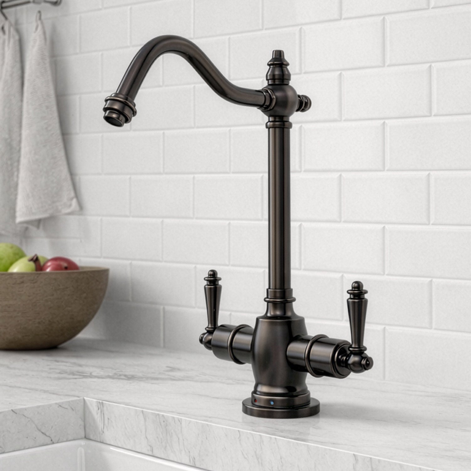 Point of Use Instant Hot/Cold Water Drinking Faucet with Traditional Swivel Spout