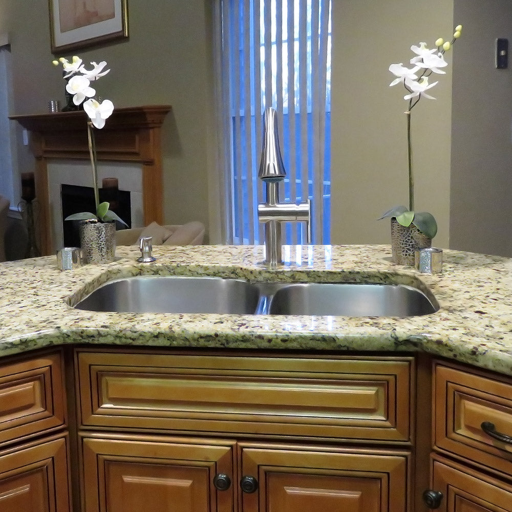 32" Brushed Stainless Steel Double Bowl Undermount Sink