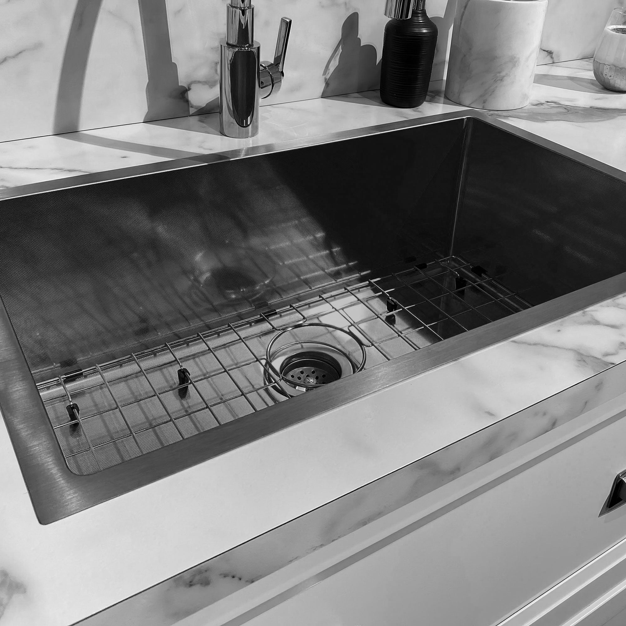 Undermount/Drop-In Single Bowl Stainless Steel Kitchen Sink Set: 16 Gauge, Linen Textured Inner Bowl