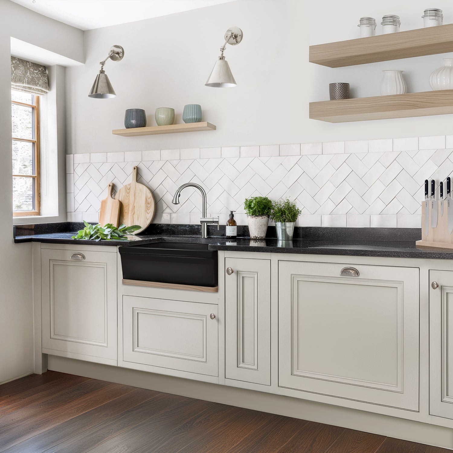 30" Reversible Single Bowl Fireclay Kitchen Sink: 2½" lip, beveled front apron