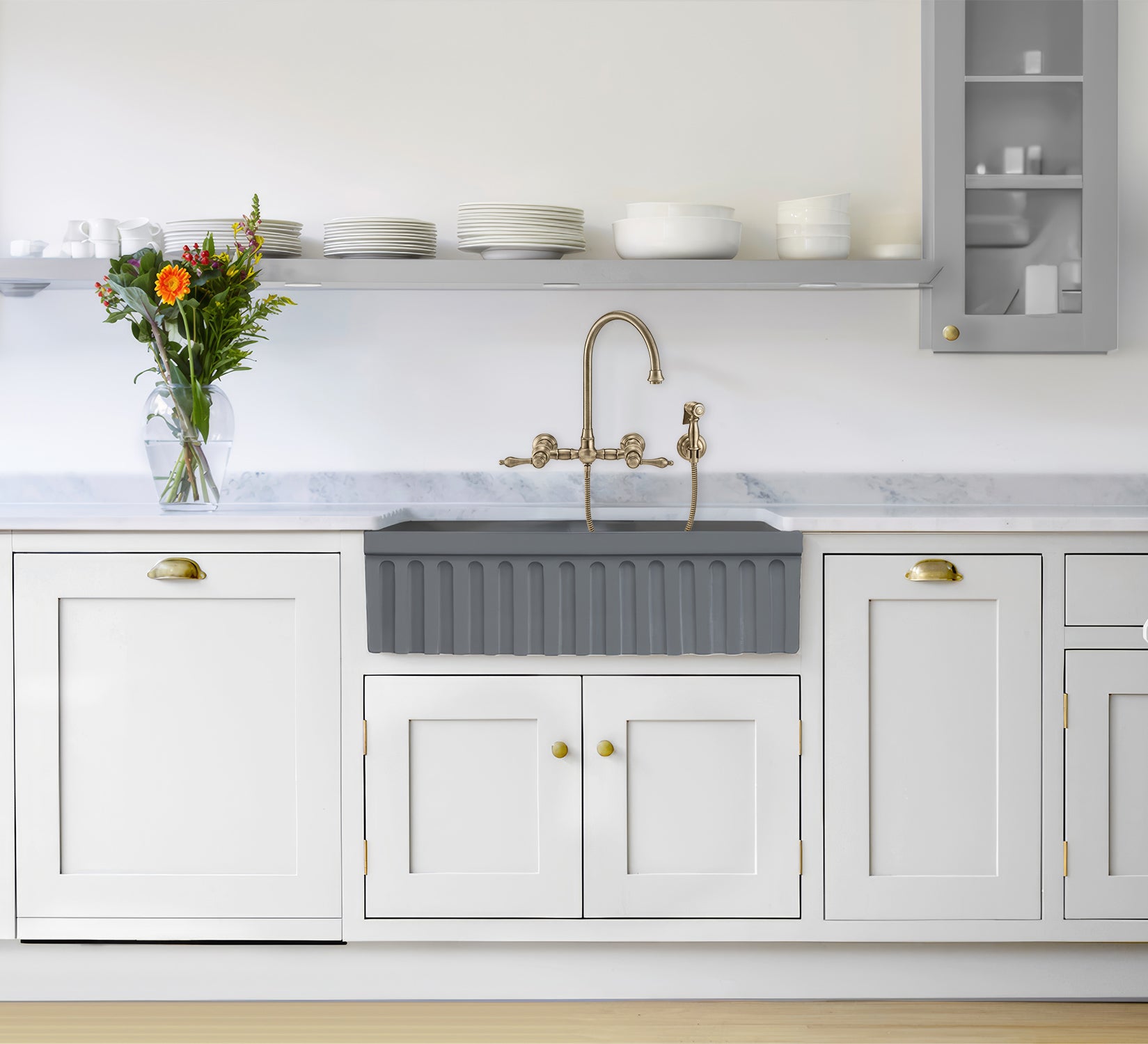 33" reversible double bowl fireclay kitchen sink: 2½” lip and fluted, 2” lip front apron