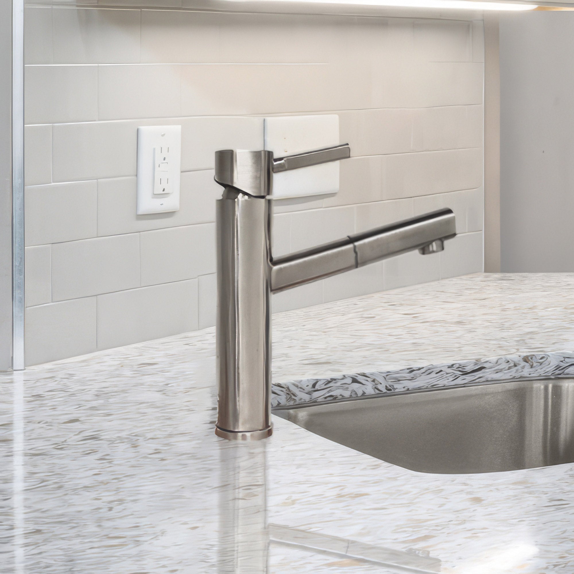 Stainless Steel Single Lever Kitchen Faucet with Pull-out Head and Stream Mode