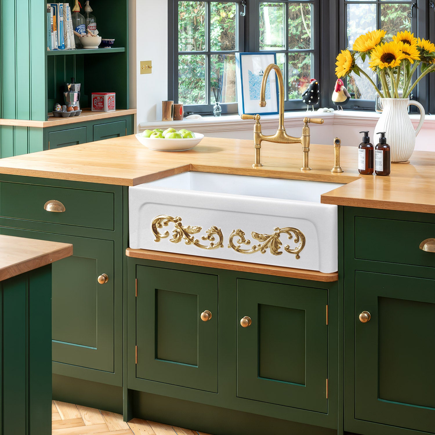 33" reversible single bowl fireclay kitchen sink: Roman vine, beveled front apron