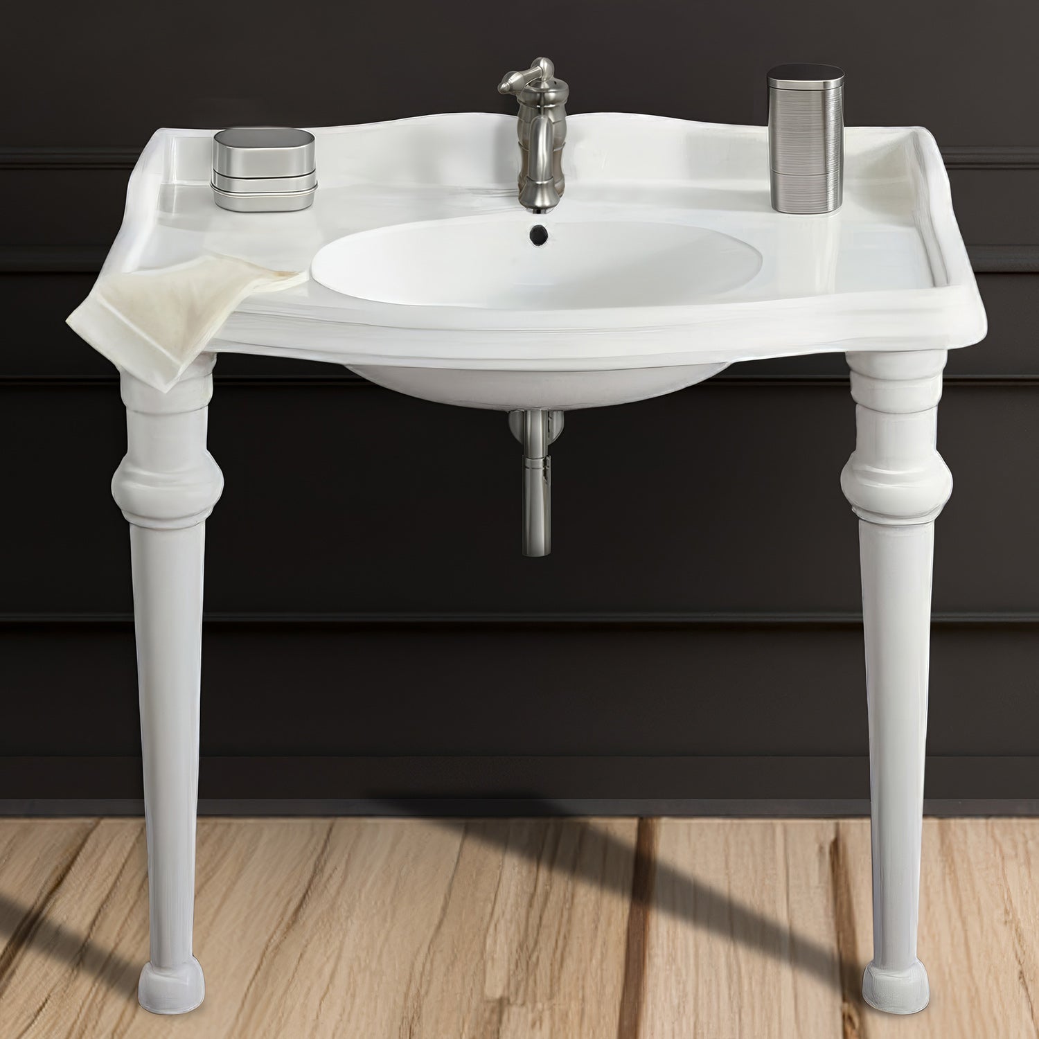 Single Hole, Single Lever Lavatory Faucet With Traditional Spout and Pop-up Waste